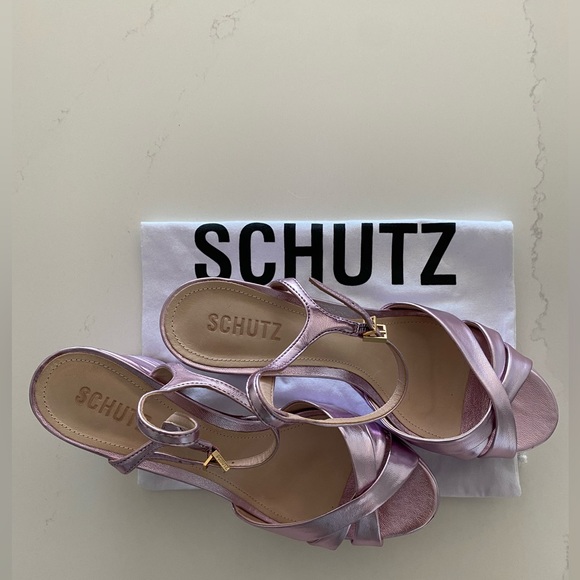 Schutz Darilia Sandals Women’s Size 9.5 Color: Cerise, gently worn - Picture 4 of 10